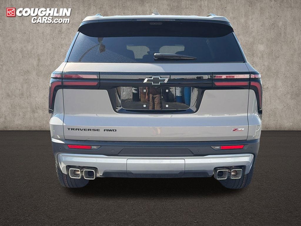 New 2026 Chevrolet Traverse Z71 w/ Enhanced Driving Package AWD/4WD image 3