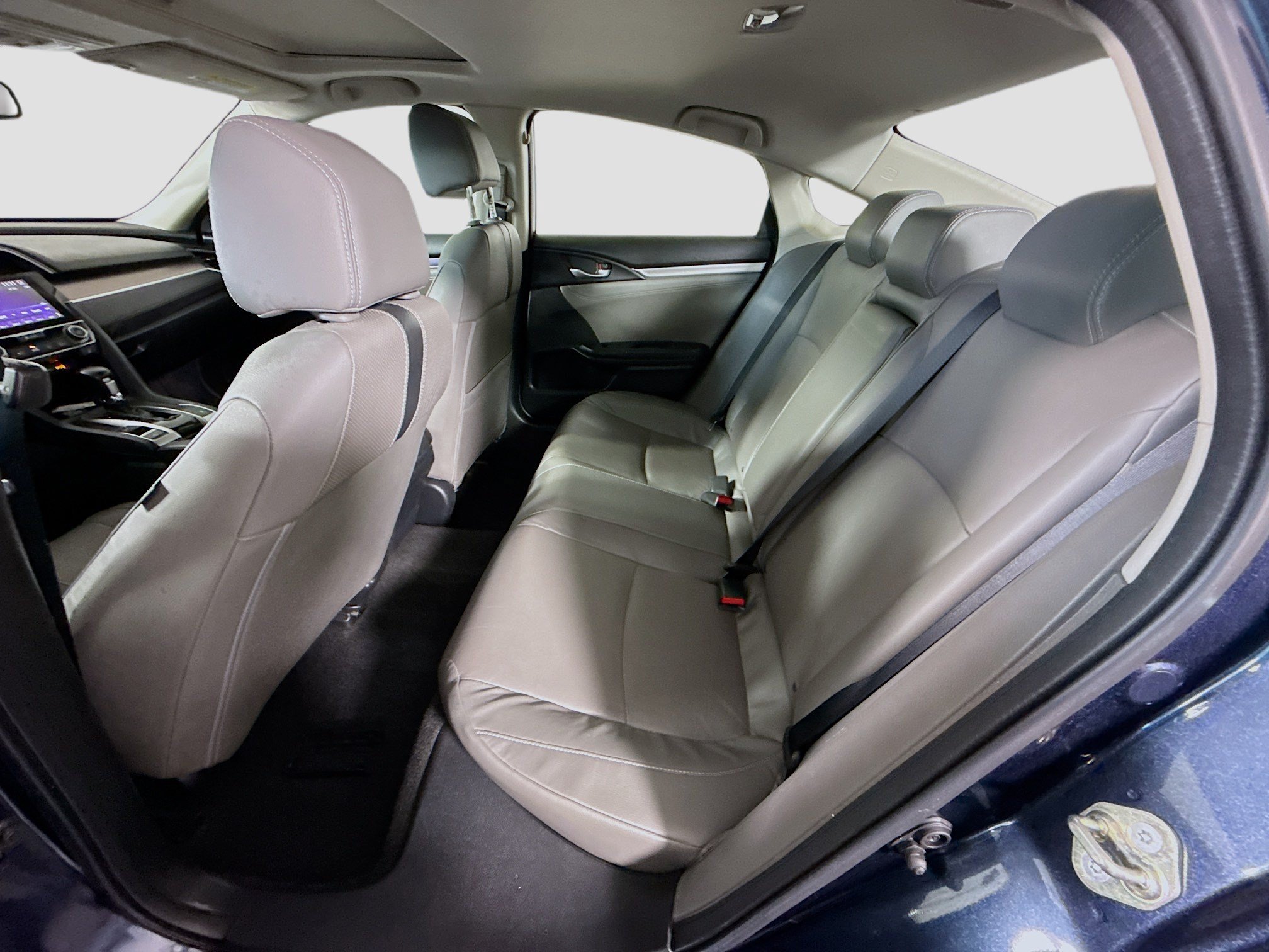 Used 2016 Honda Civic EX-L image 25