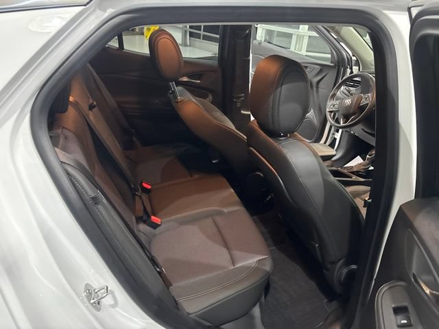 Used 2024 Buick Encore GX Preferred w/ Comfort Package AWD/4WD image 31