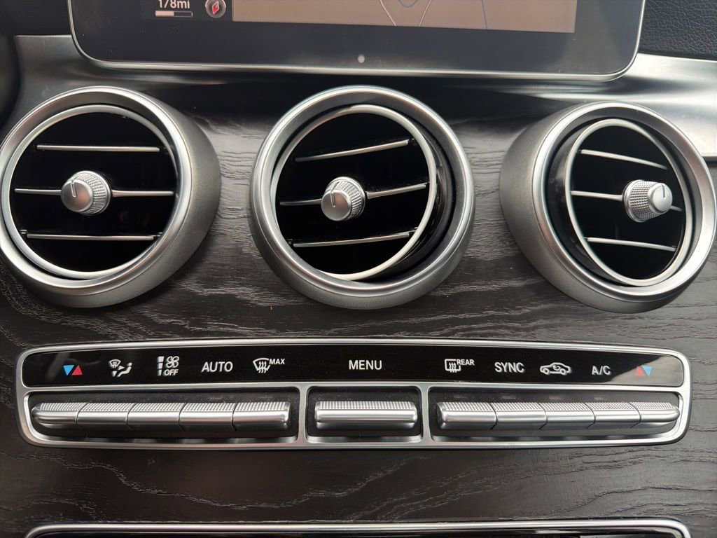 Used 2015 Mercedes-Benz C 400 4MATIC image 21