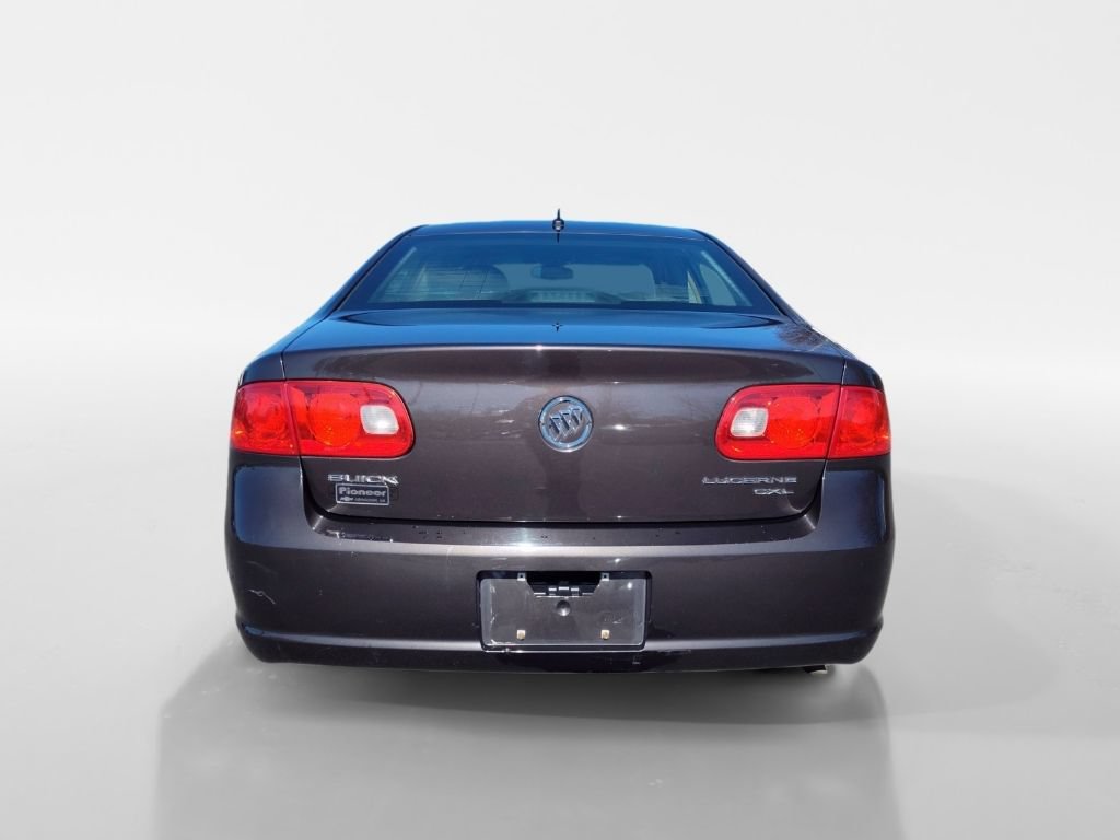 Used 2008 Buick Lucerne CXL w/ Luxury Package FWD image 6