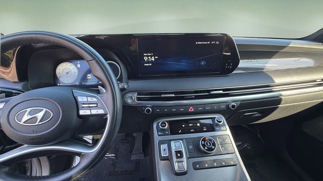 Used 2024 Hyundai Palisade Calligraphy image 10