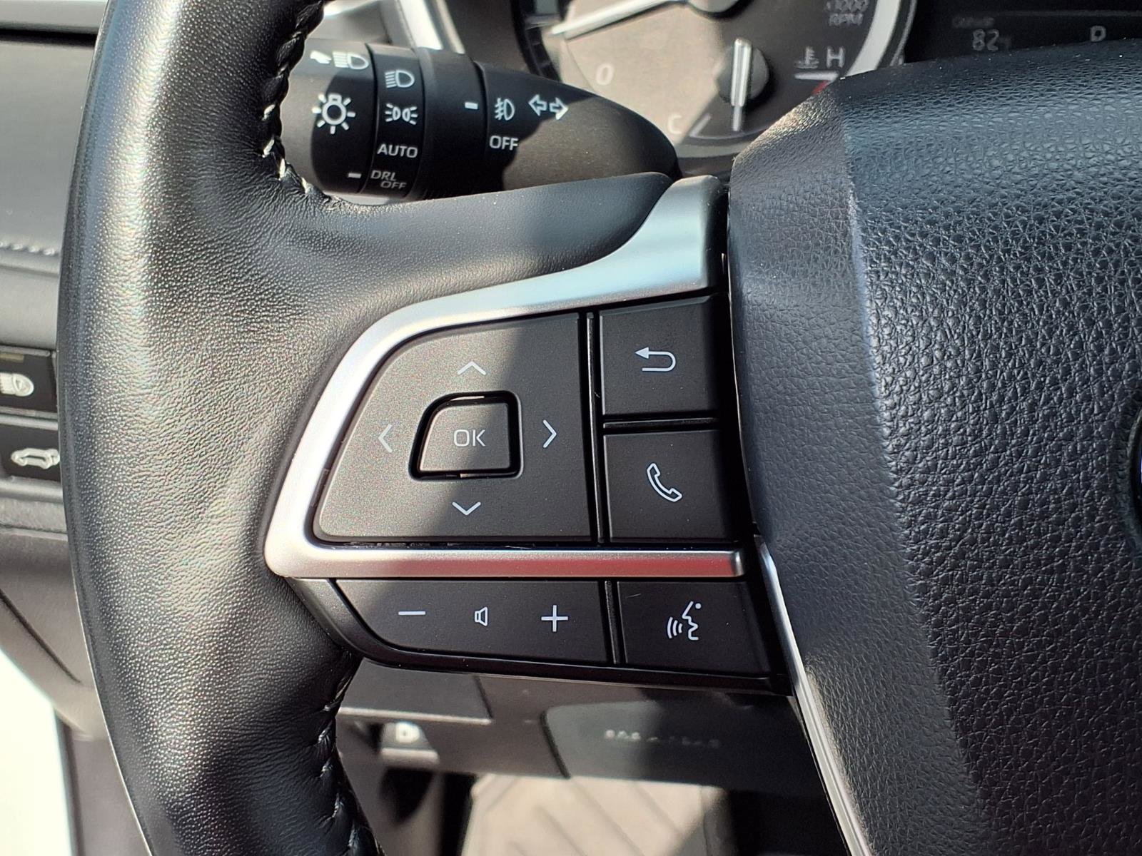 Used 2022 Toyota Highlander XLE image 23