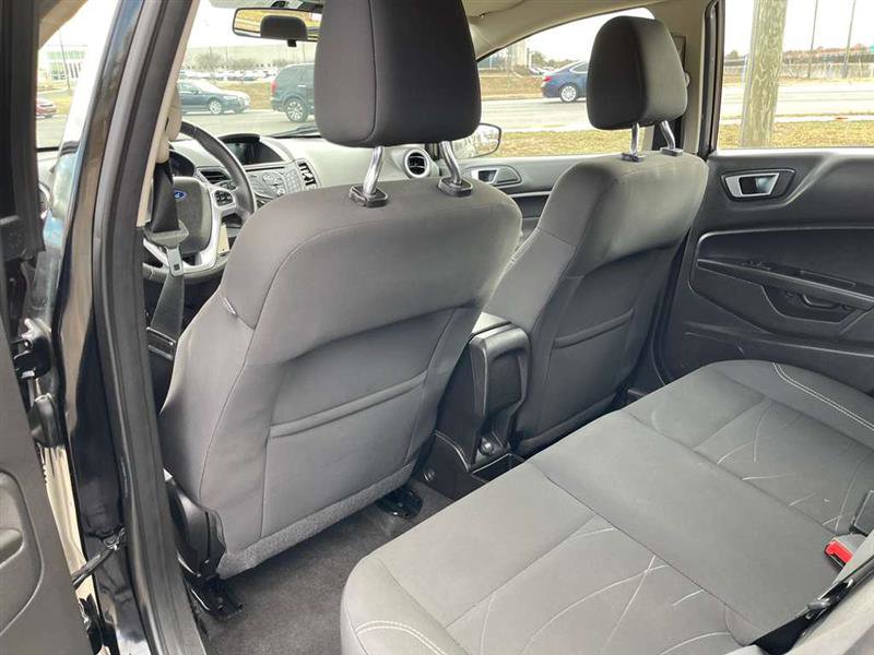 Used 2016 Ford Fiesta SE image 51