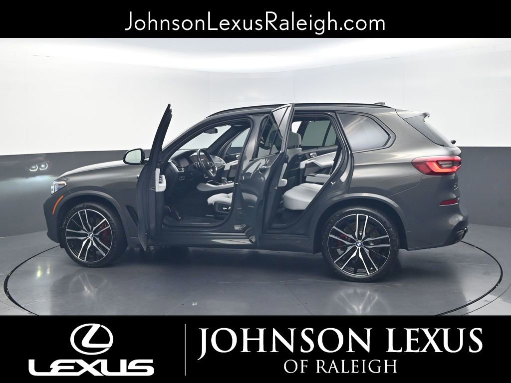 Used 2023 BMW X5 M50i w/ Executive Package AWD/4WD image 37