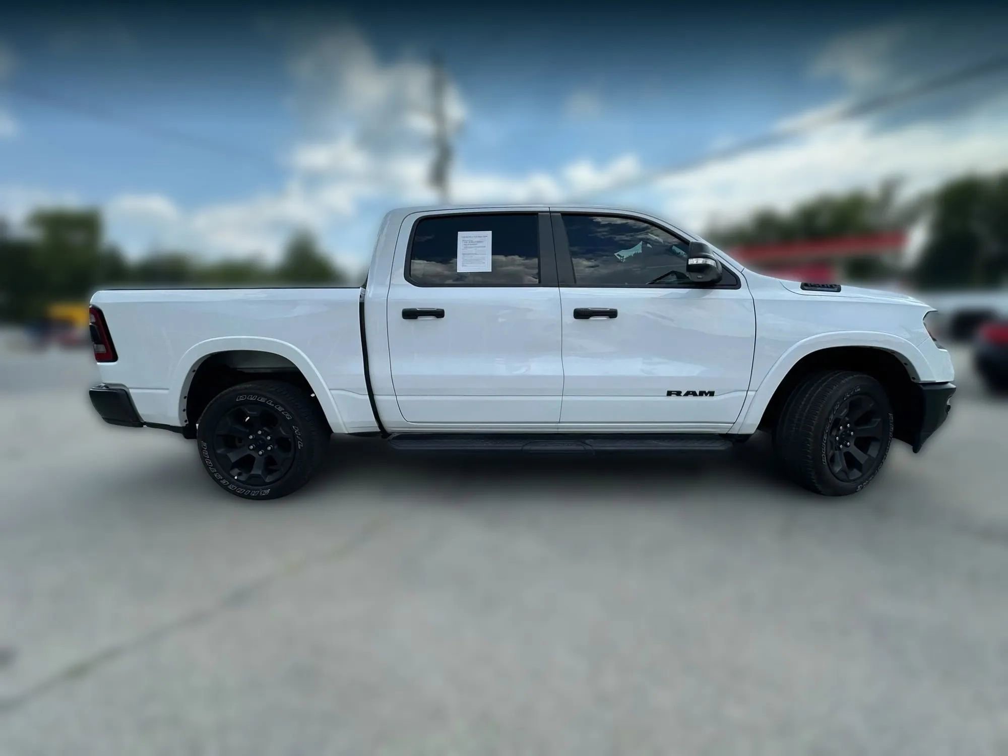 Used 2021 RAM 1500 Big Horn w/ Built-to-serve Edition image 8