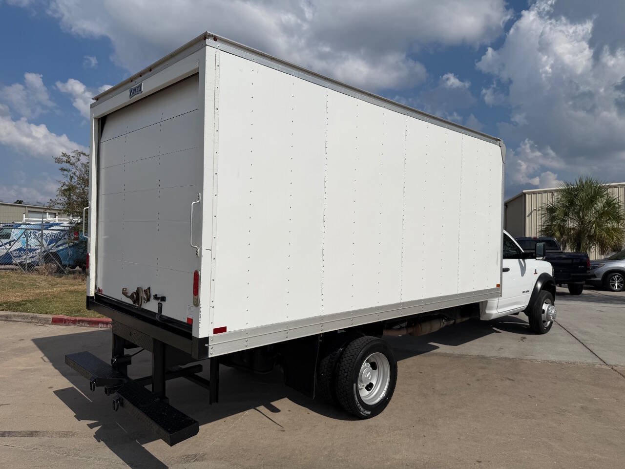 Used 2021 RAM 5500 Tradesman RWD image 10