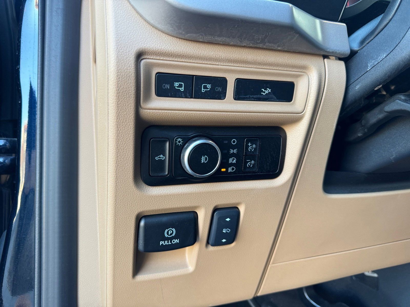 Certified 2023 Ford F150 XLT w/ Equipment Group 302A High image 22