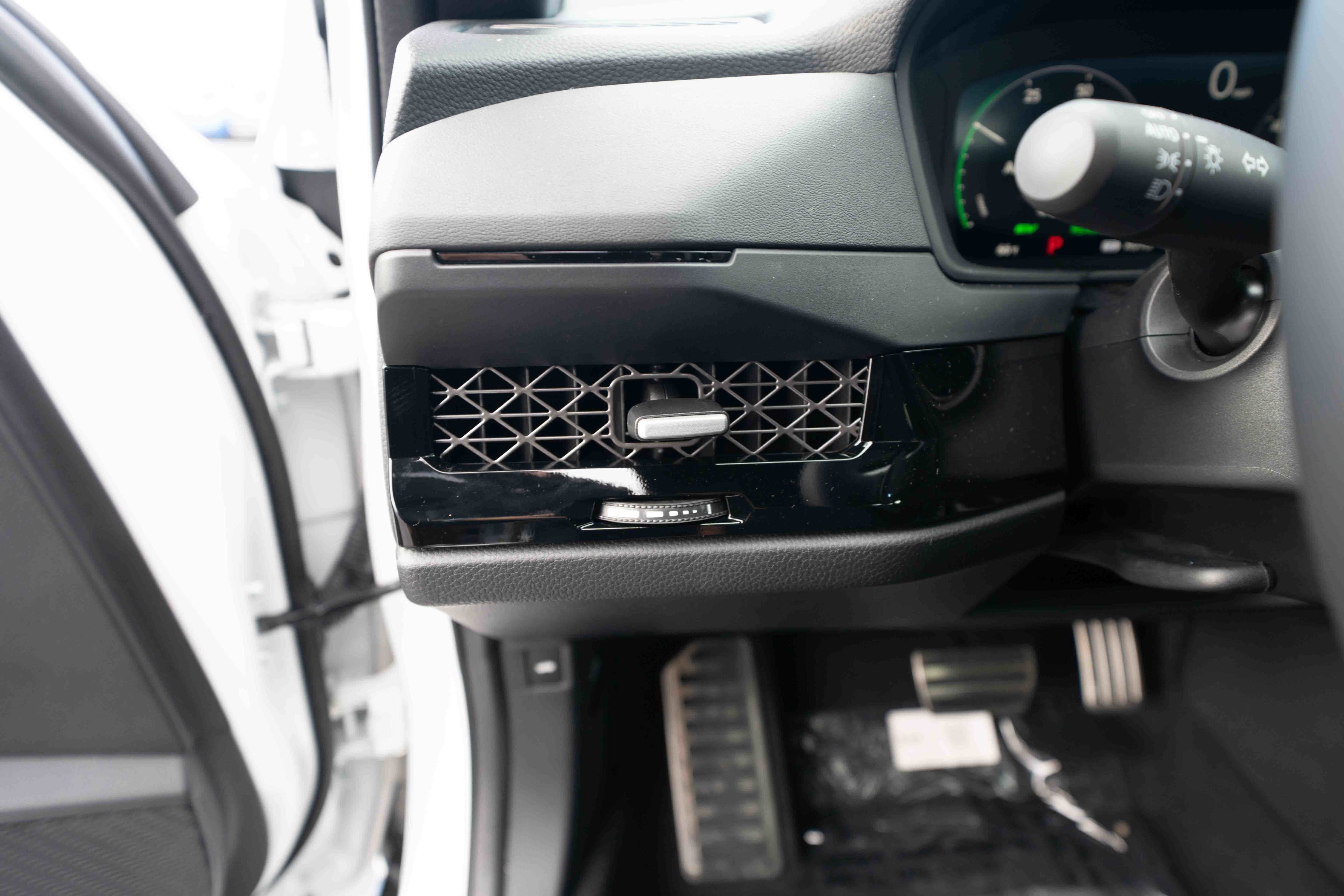 New 2025 Honda Accord Sport image 11