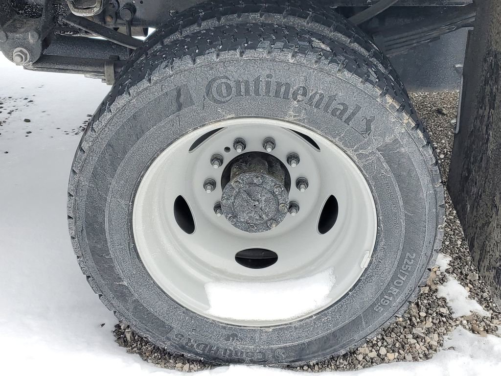 New 2026 Ford F550 4x4 Regular Cab Super Duty w/ XL Chrome Package image 28