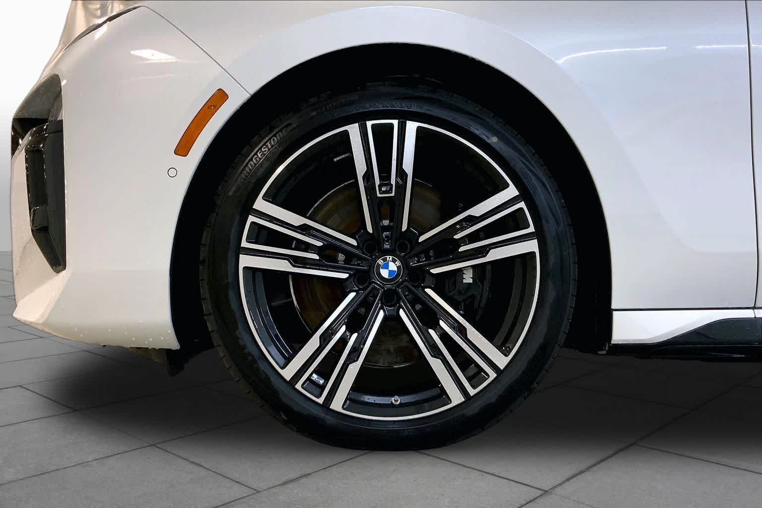 New 2026 BMW 740i xDrive w/ Executive Package AWD/4WD image 11