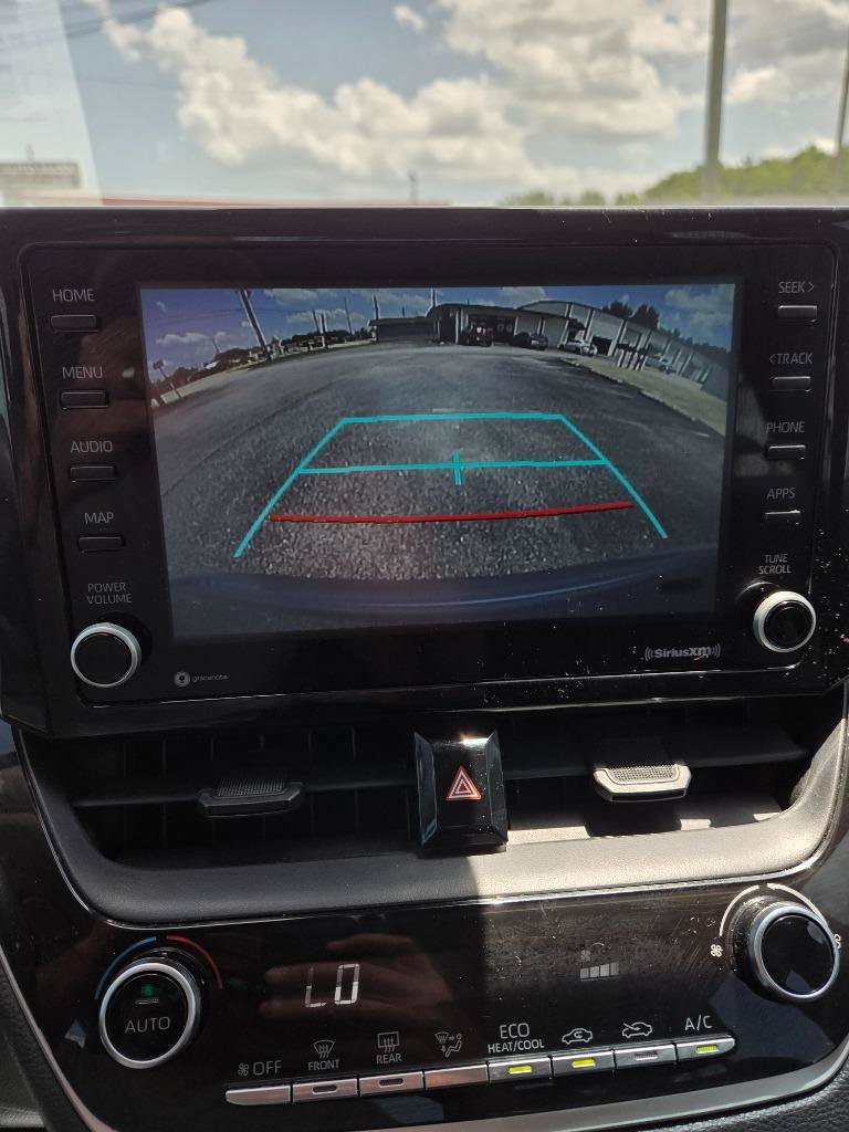 Used 2022 Toyota Corolla LE FWD image 19