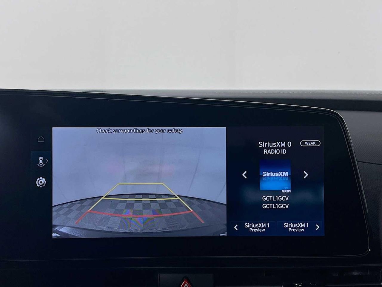 New 2025 Hyundai Elantra SEL image 11