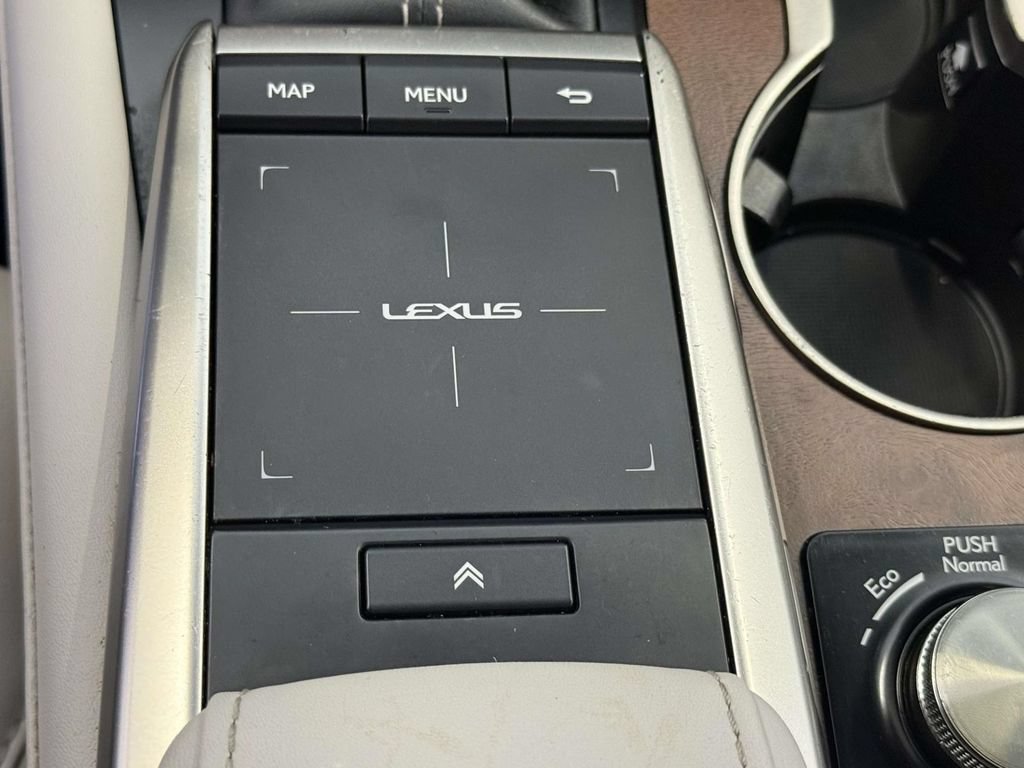 Certified 2022 Lexus RX 350L Premium w/ Premium Package AWD/4WD image 25