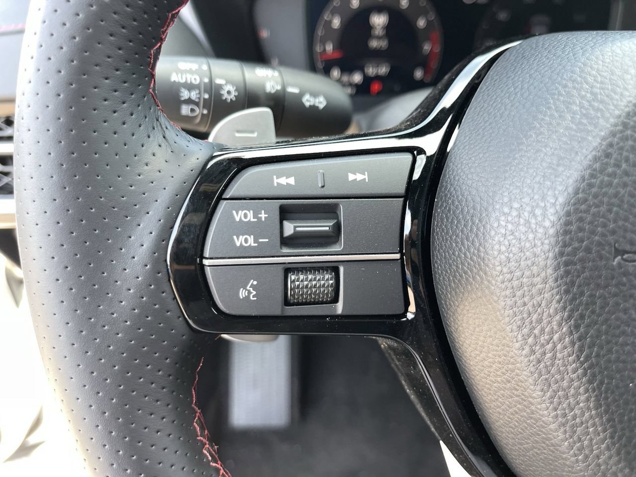 New 2025 Acura ADX A-Spec AWD/4WD image 31