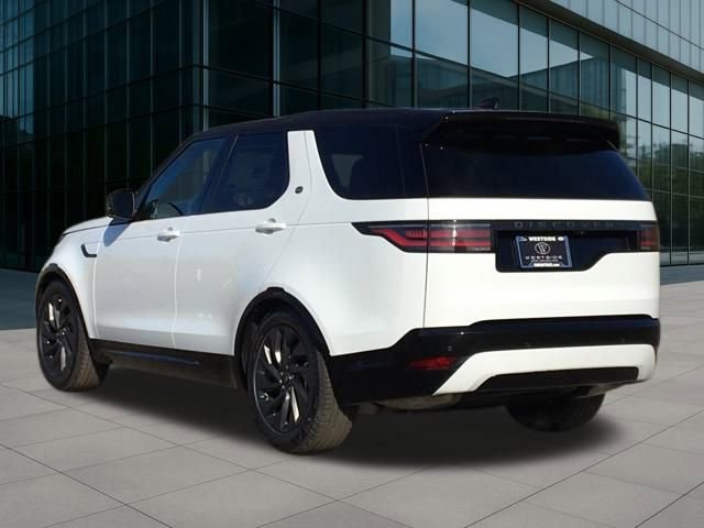 New 2024 Land Rover Discovery Dynamic SE image 3