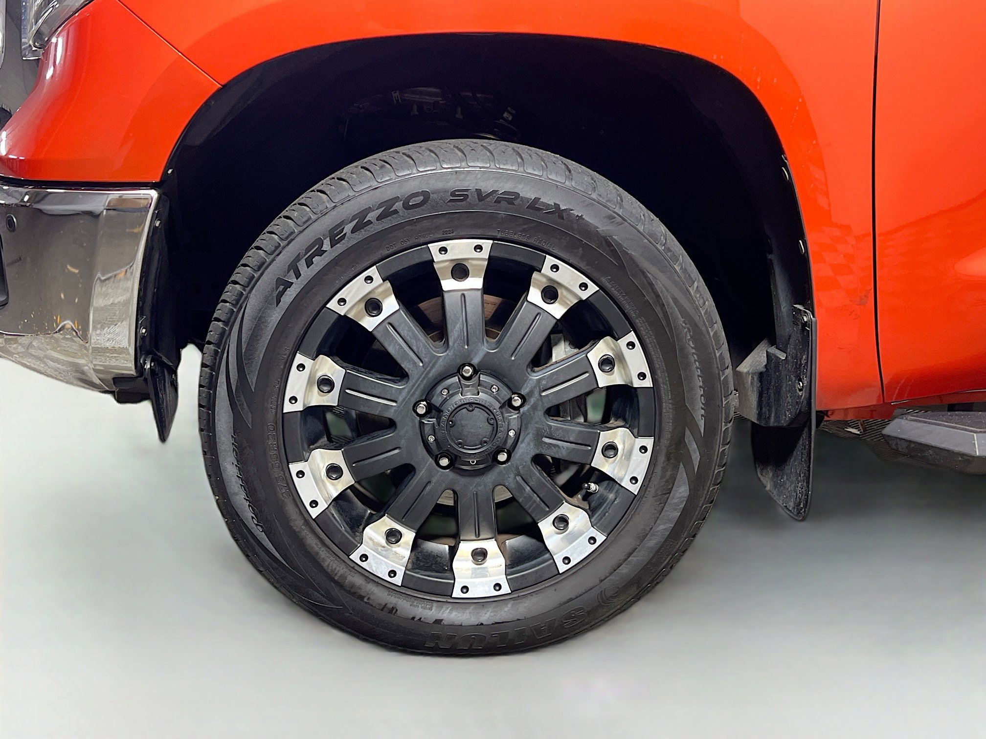 Used 2018 Toyota Tundra Limited w/ Limited Premium Package image 14