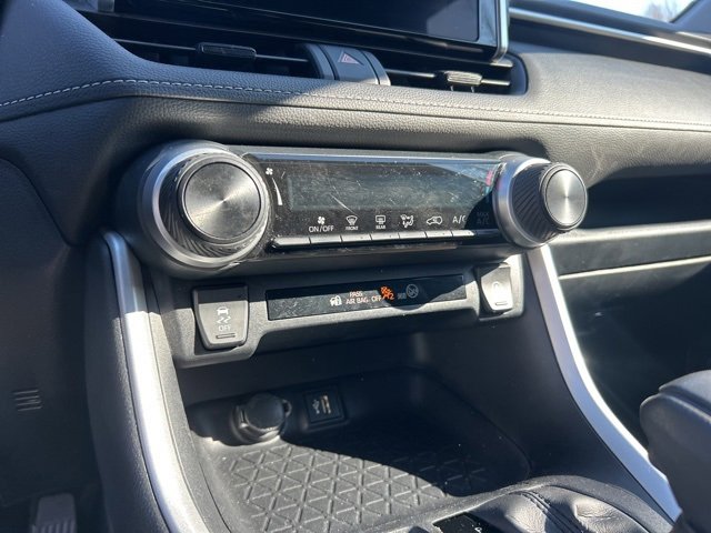 Used 2024 Toyota RAV4 LE image 25