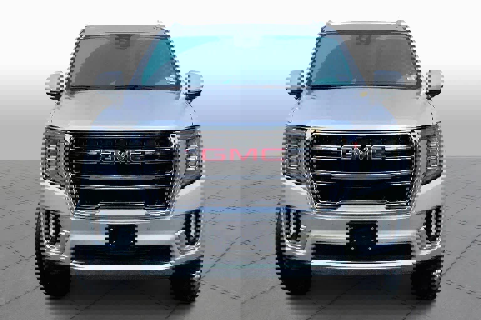 Used 2023 GMC Yukon SLT image 4