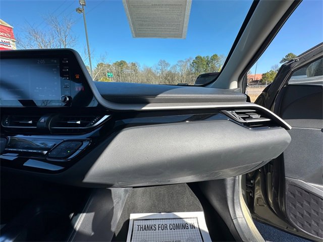 Used 2021 Toyota C-HR LE image 16