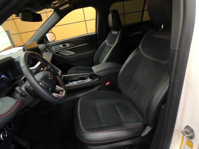 Used 2025 Ford Explorer ST w/ Sun And Sound Package AWD/4WD image 10