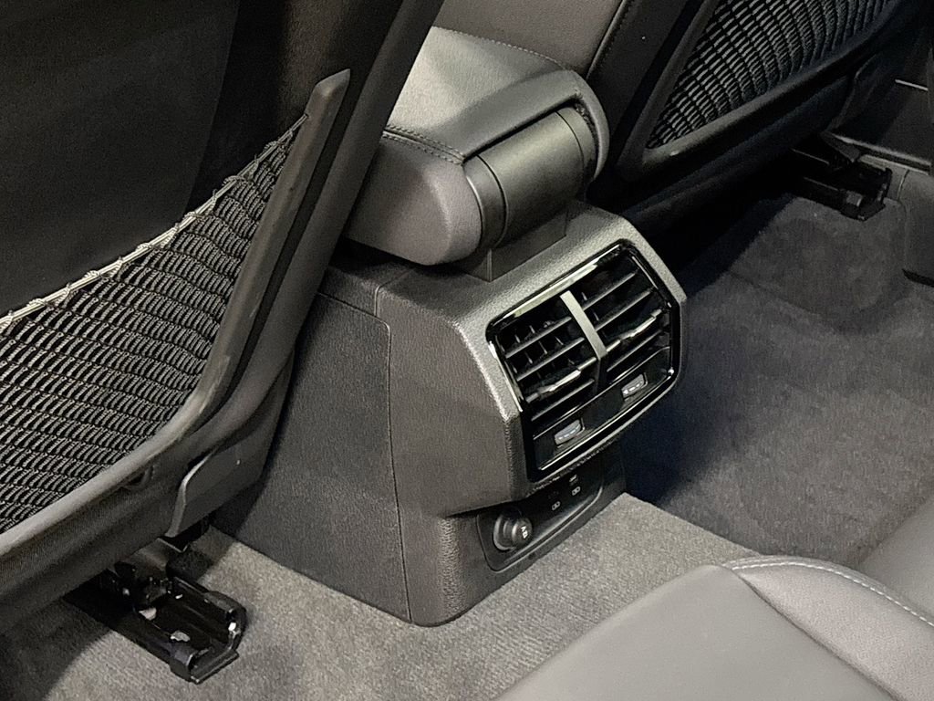 Used 2025 Audi Q3 2.0T Premium w/ Convenience Package image 15