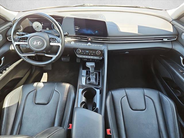 Used 2024 Hyundai Elantra Limited FWD image 17