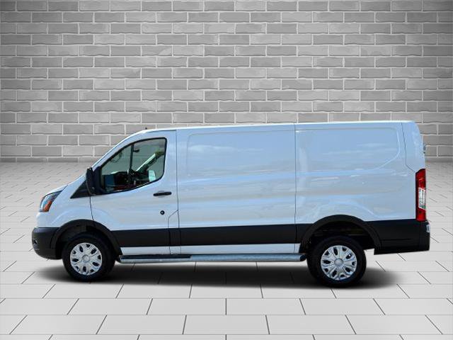 Certified 2025 Ford Transit 250 Low Roof RWD image 11