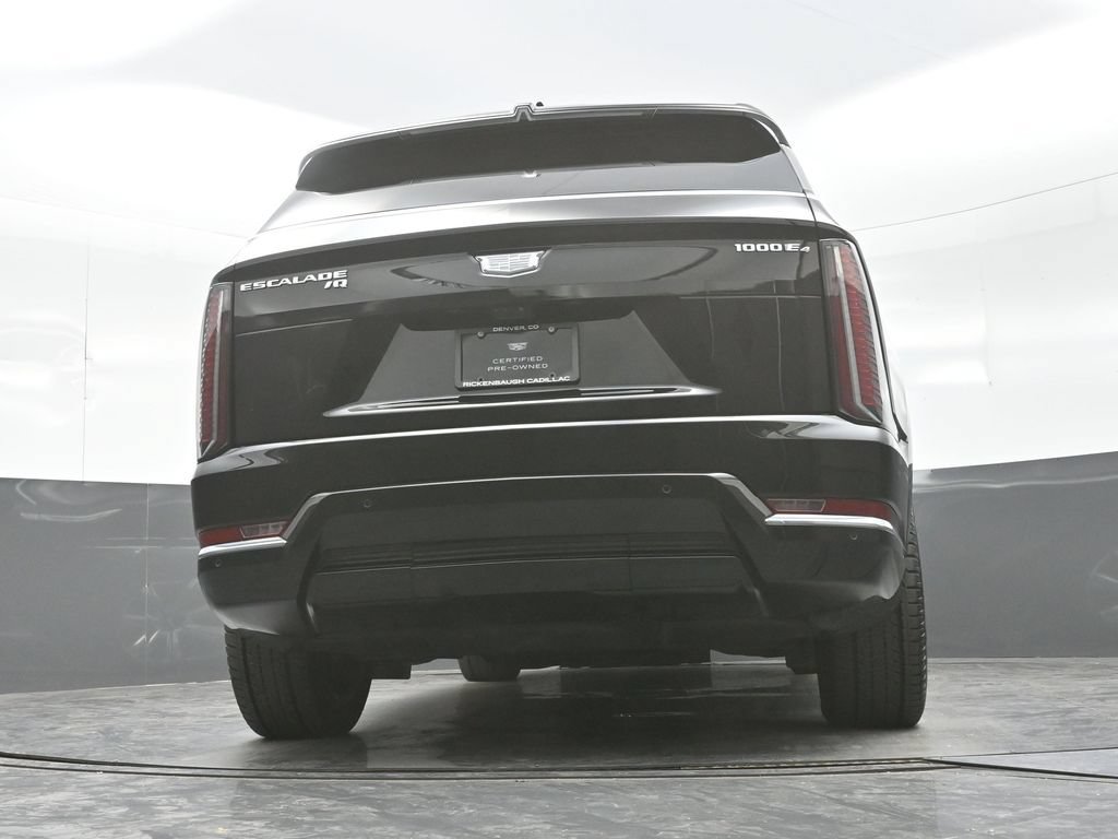 Certified 2026 Cadillac Escalade IQ Luxury 2 w/ LPO, Premium Carpet Package AWD/4WD image 27