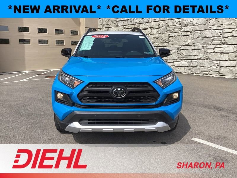 Used 2019 Toyota RAV4 Adventure AWD/4WD image 2