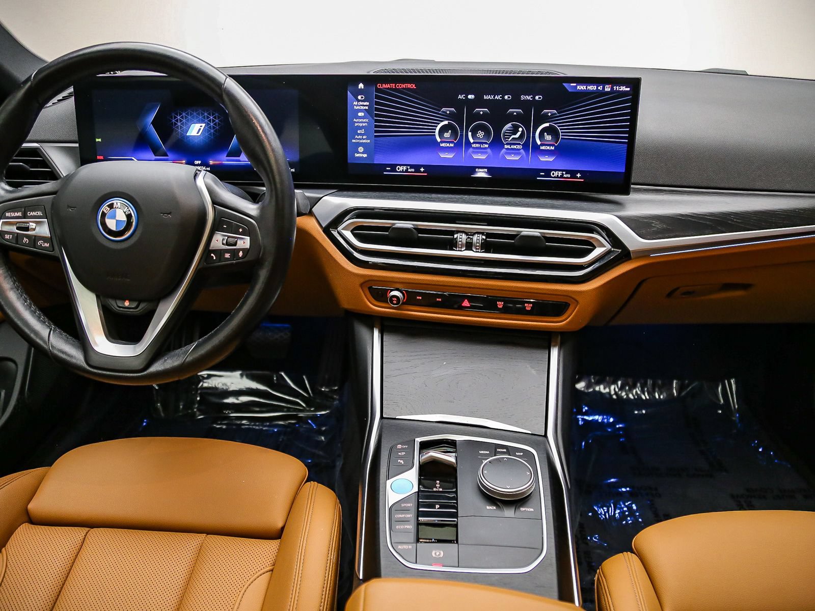 Certified 2023 BMW i4 eDrive35 w/ Premium Package RWD image 13