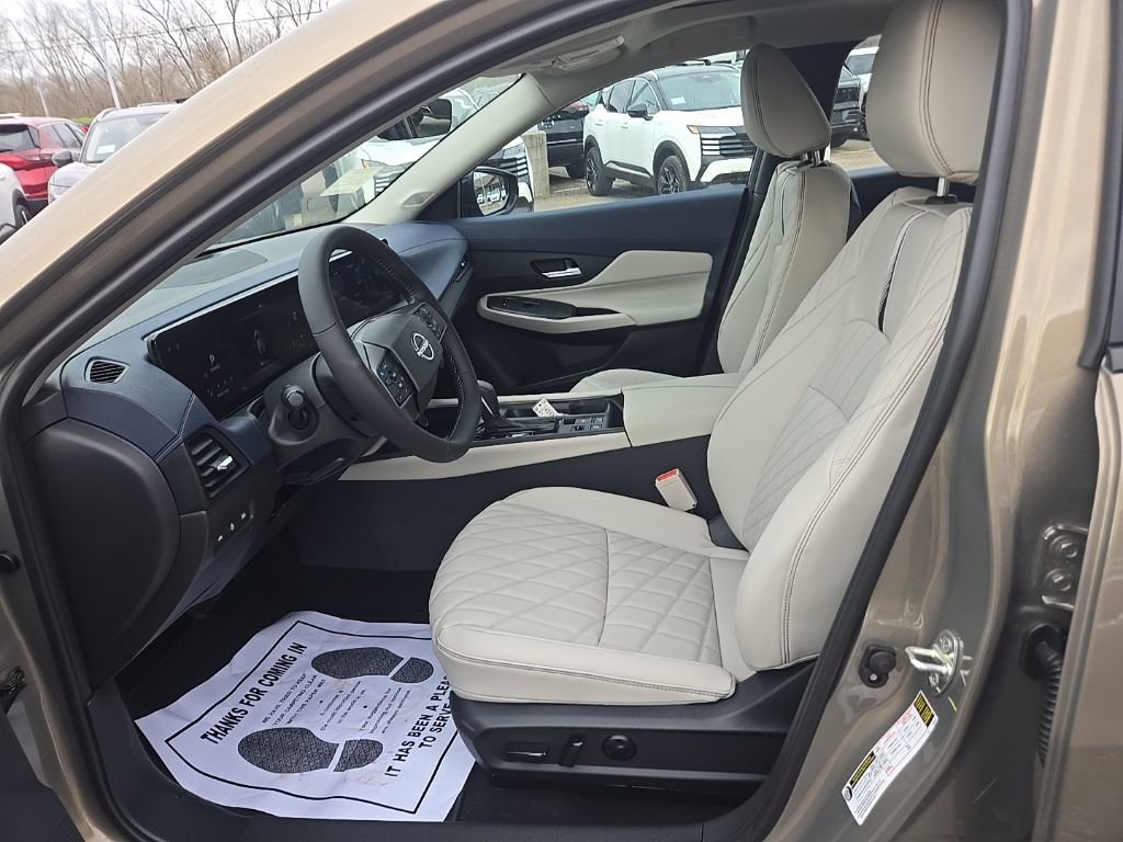 New 2026 Nissan Sentra SL image 9