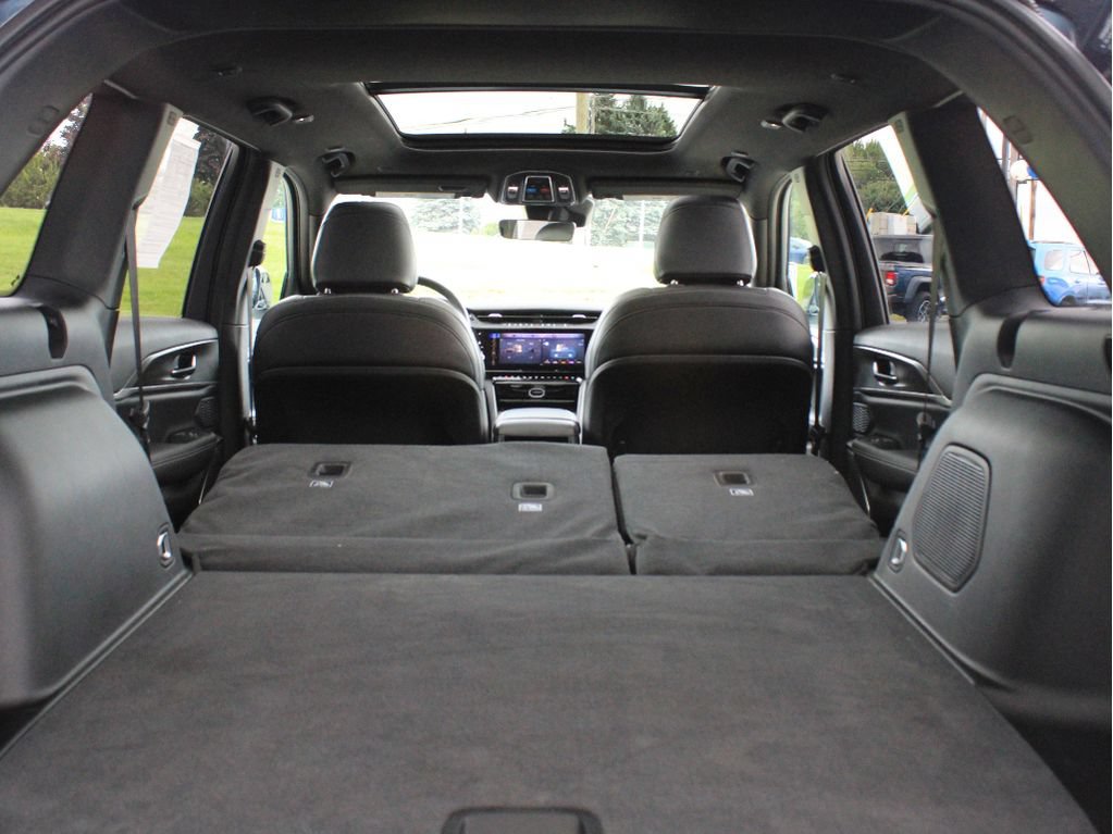 Used 2026 Jeep Grand Cherokee Limited w/ Limited Altitude Package AWD/4WD image 36