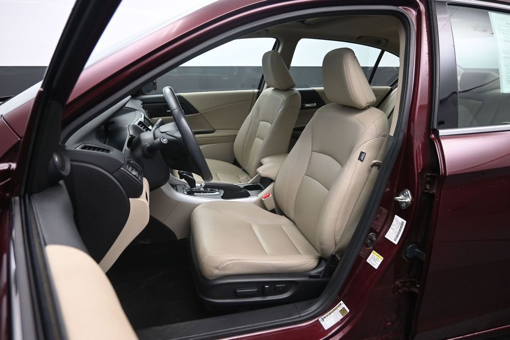 Used 2014 Honda Accord EX-L image 16