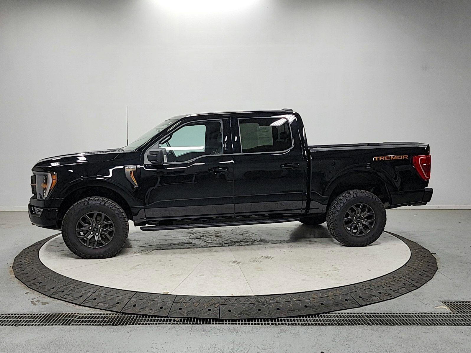 Used 2023 Ford F150 Tremor w/ 360 Degree Camera Package image 4