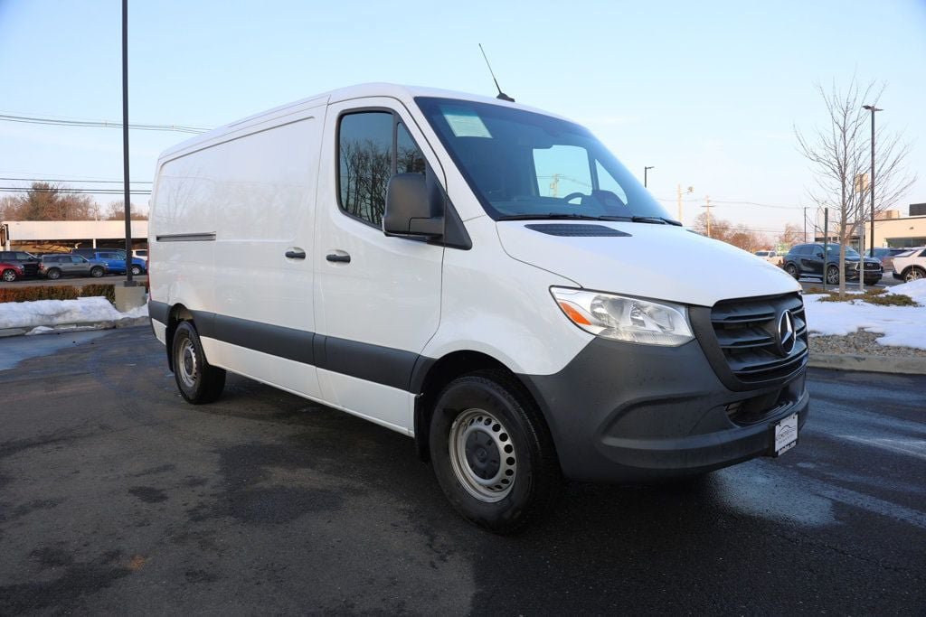 Used 2025 Mercedes-Benz Sprinter 2500 image 7