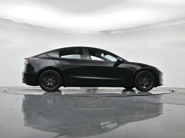 Used 2024 Tesla Model 3 Long Range AWD/4WD image 30