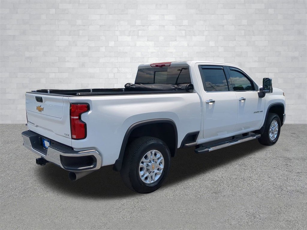 Used 2025 Chevrolet Silverado 2500 LTZ w/ LTZ Premium Package image 12
