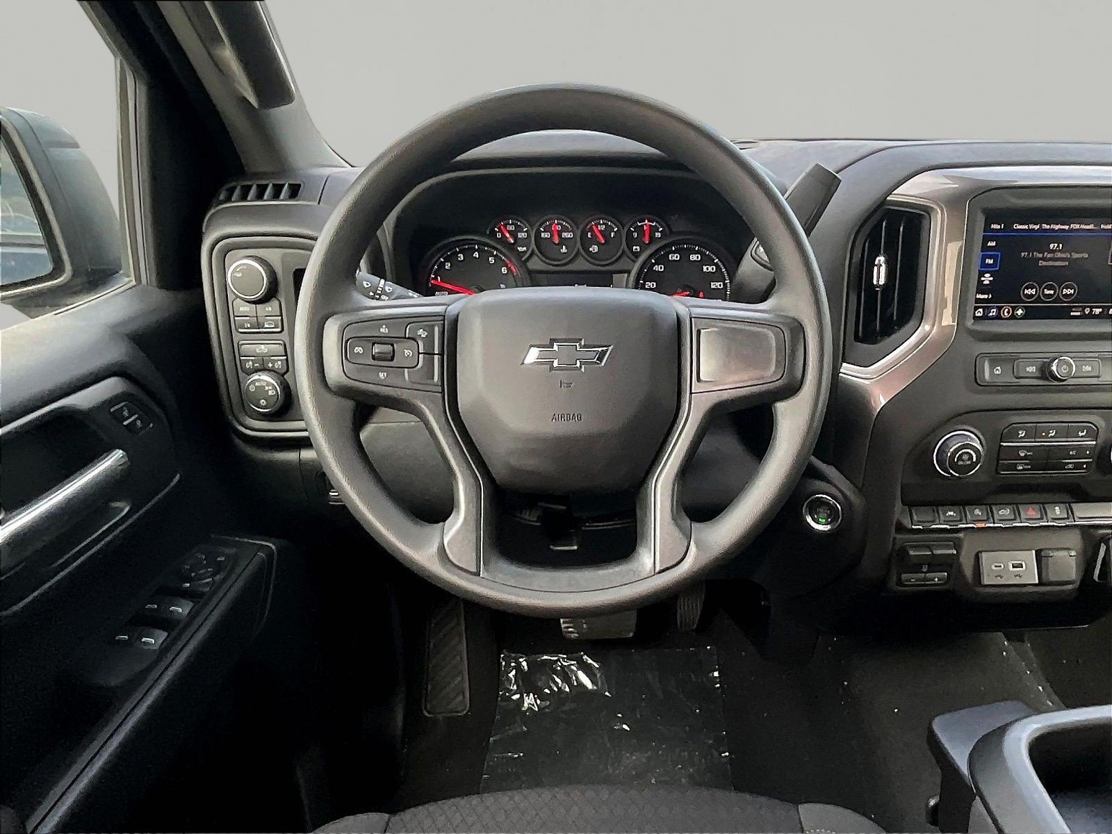 New 2026 Chevrolet Silverado 1500 Custom w/ Rally Edition AWD/4WD image 9