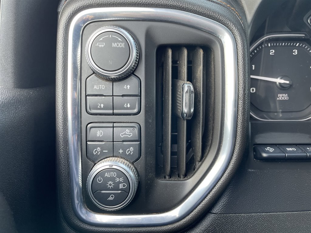 Used 2020 GMC Sierra 2500 AT4 w/ AT4 Premium Package image 35