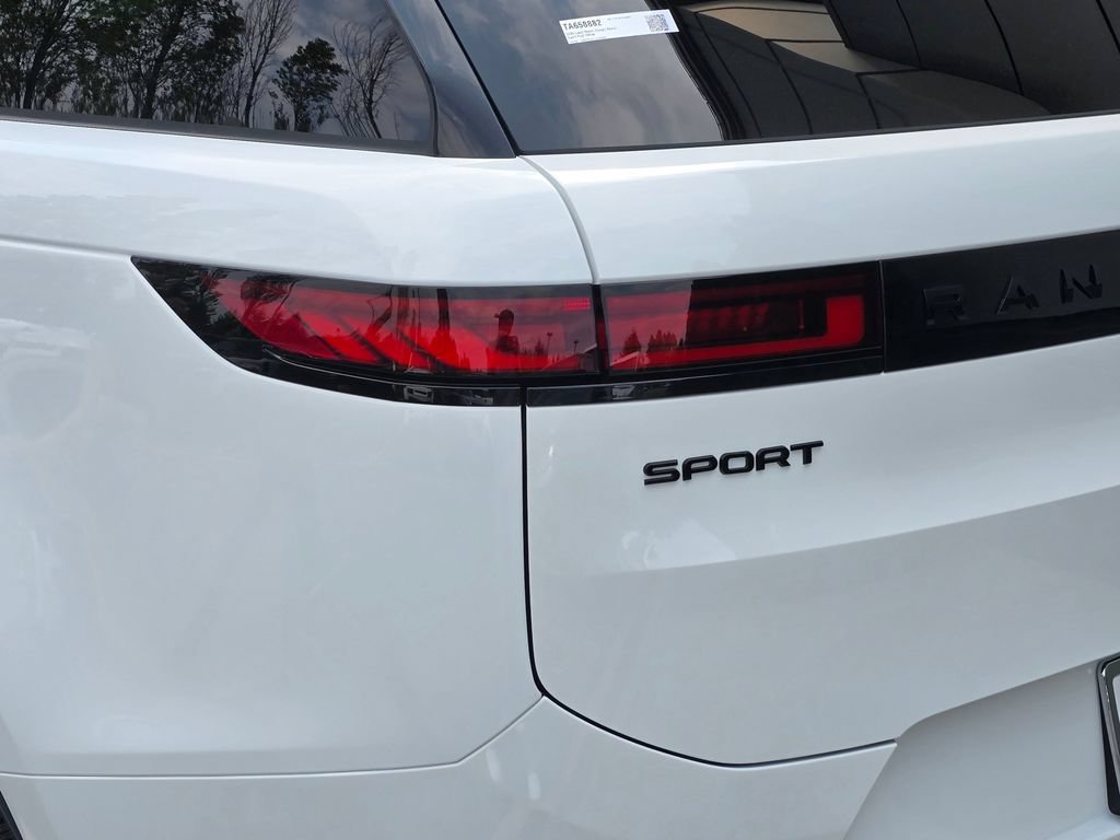 New 2026 Land Rover Range Rover Sport Dynamic SE AWD/4WD image 35