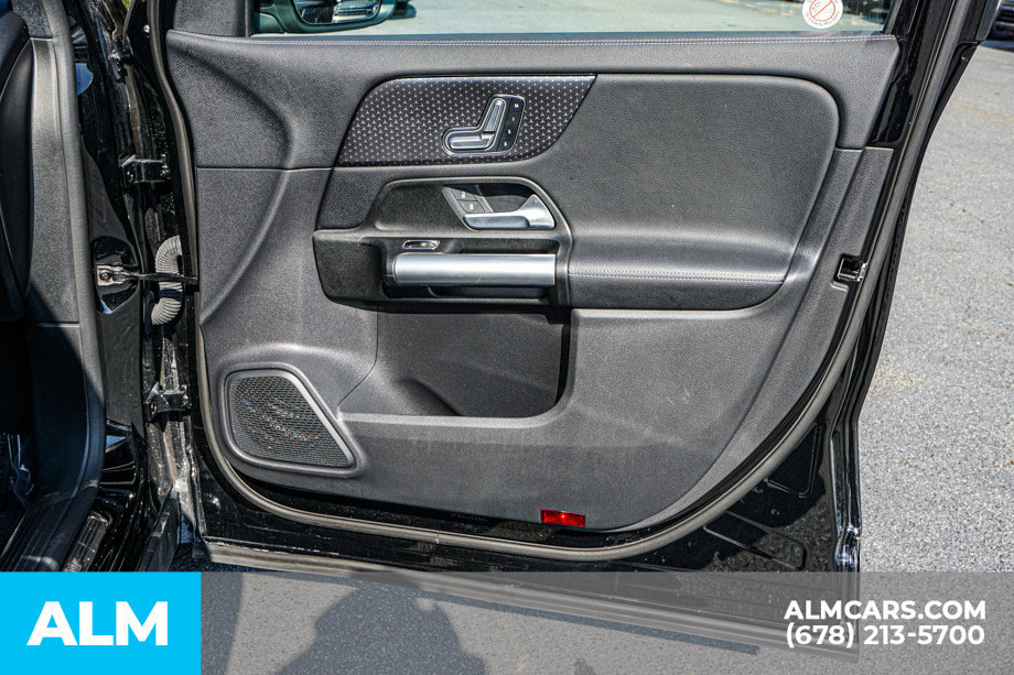 Used 2025 Mercedes-Benz GLA 250 image 54