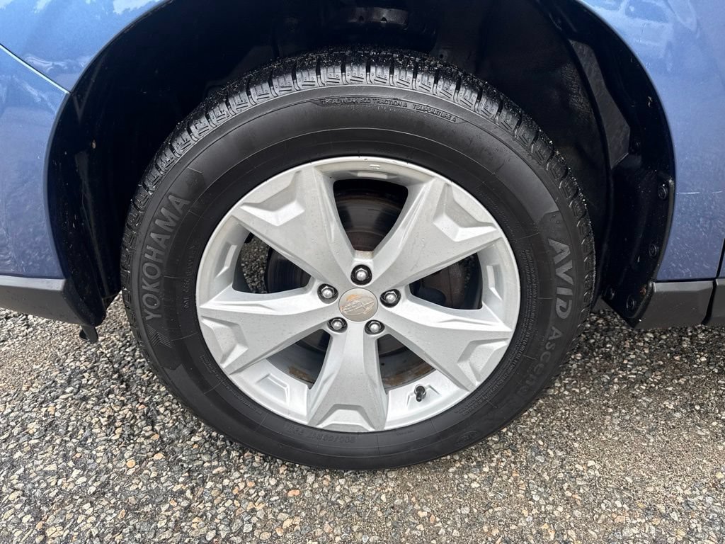 Used 2016 Subaru Forester 2.5i w/ Alloy Wheel Package AWD/4WD image 10