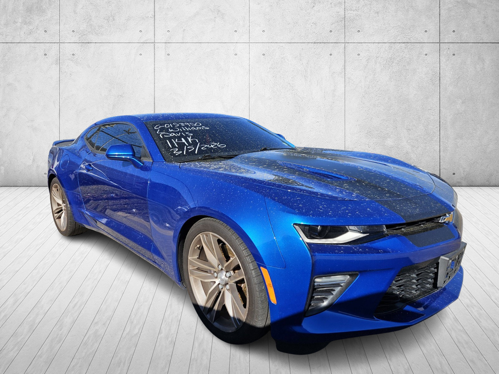 Used 2016 Chevrolet Camaro SS image 2