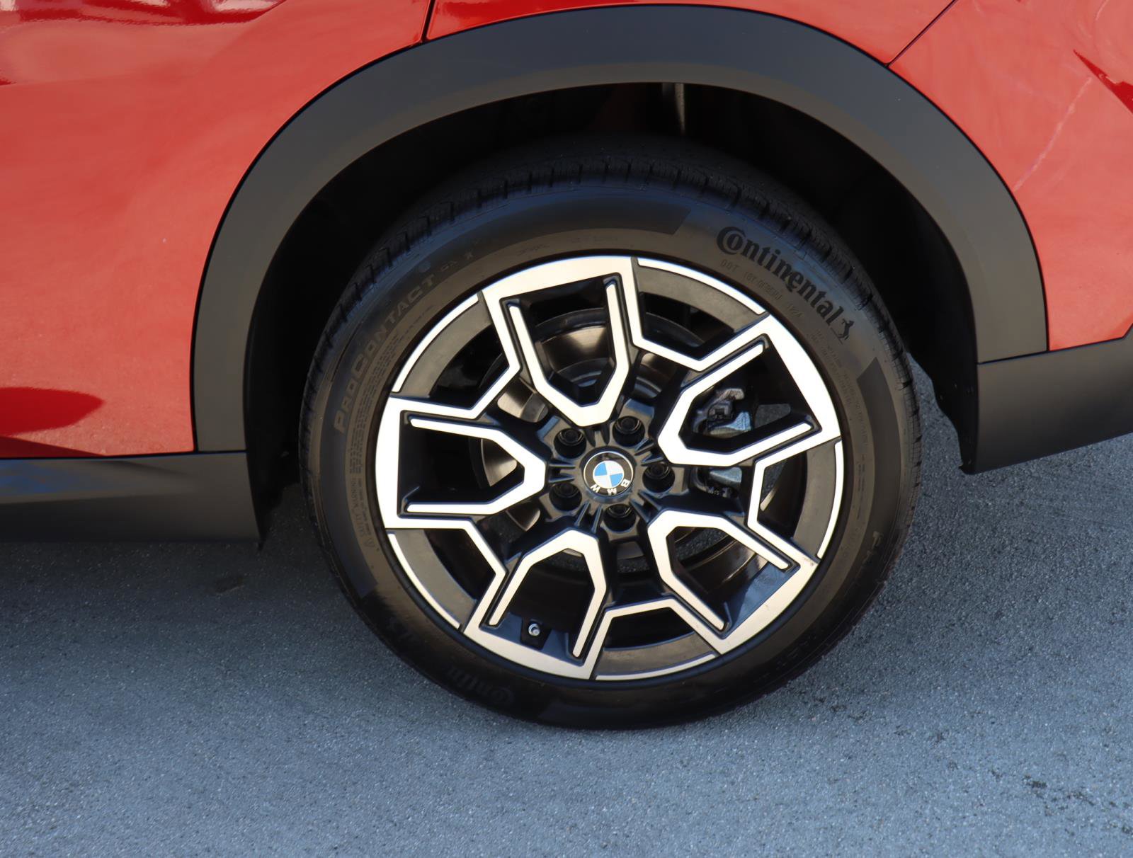 Used 2024 BMW X2 xDrive28i image 9