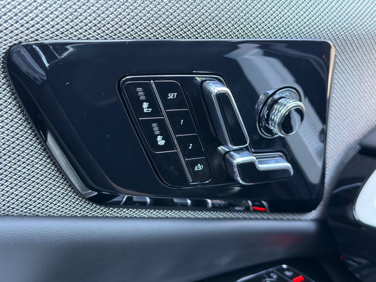 New 2027 Cadillac Optiq Sport RWD image 16