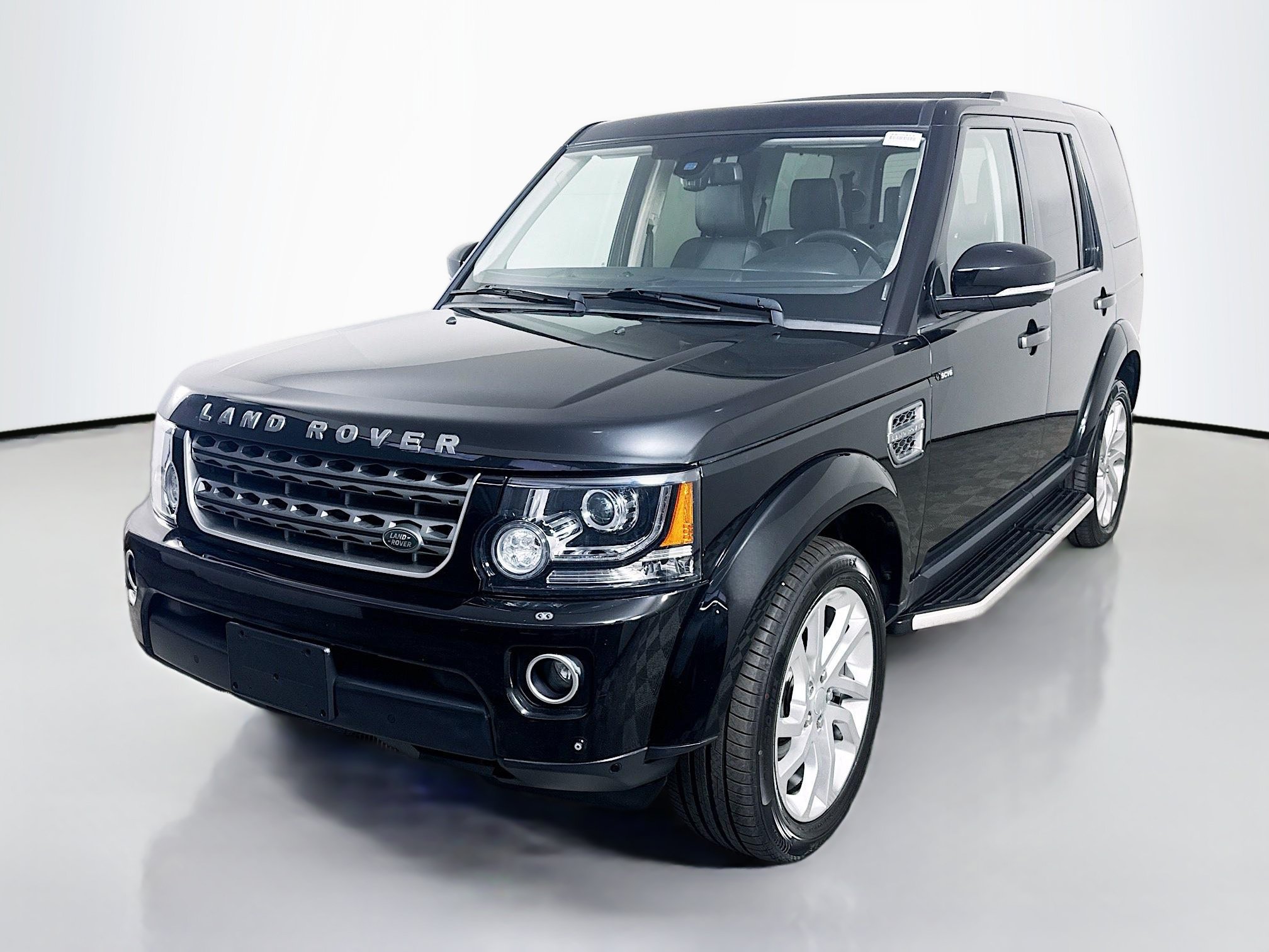 Used 2016 Land Rover LR4 HSE AWD/4WD image 4