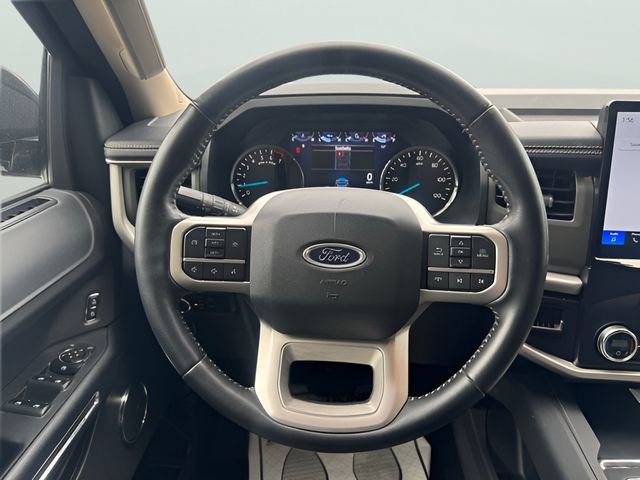 Used 2024 Ford Expedition XLT AWD/4WD image 21
