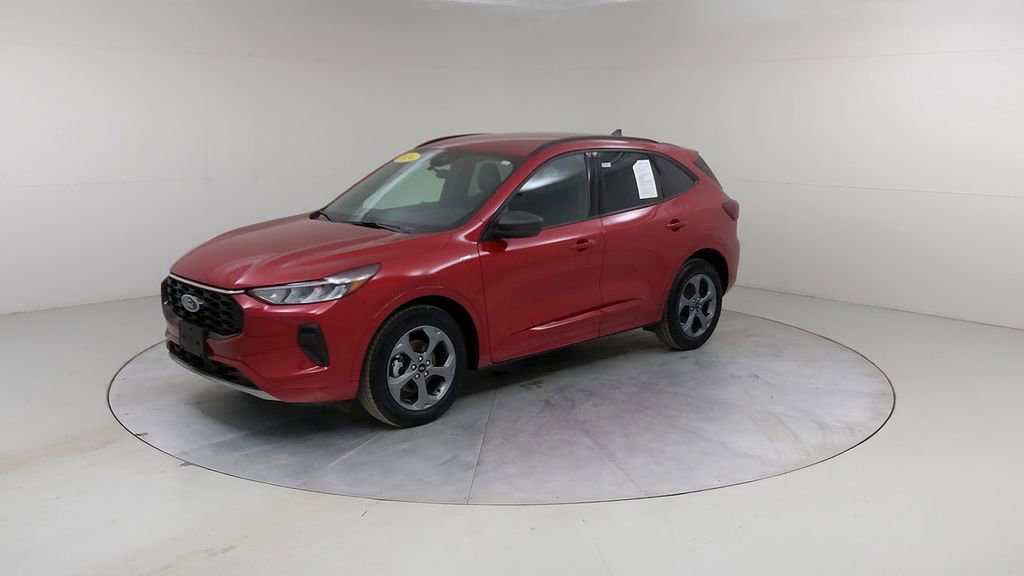 Certified 2024 Ford Escape ST-Line w/ Equipment Group 301A image 19