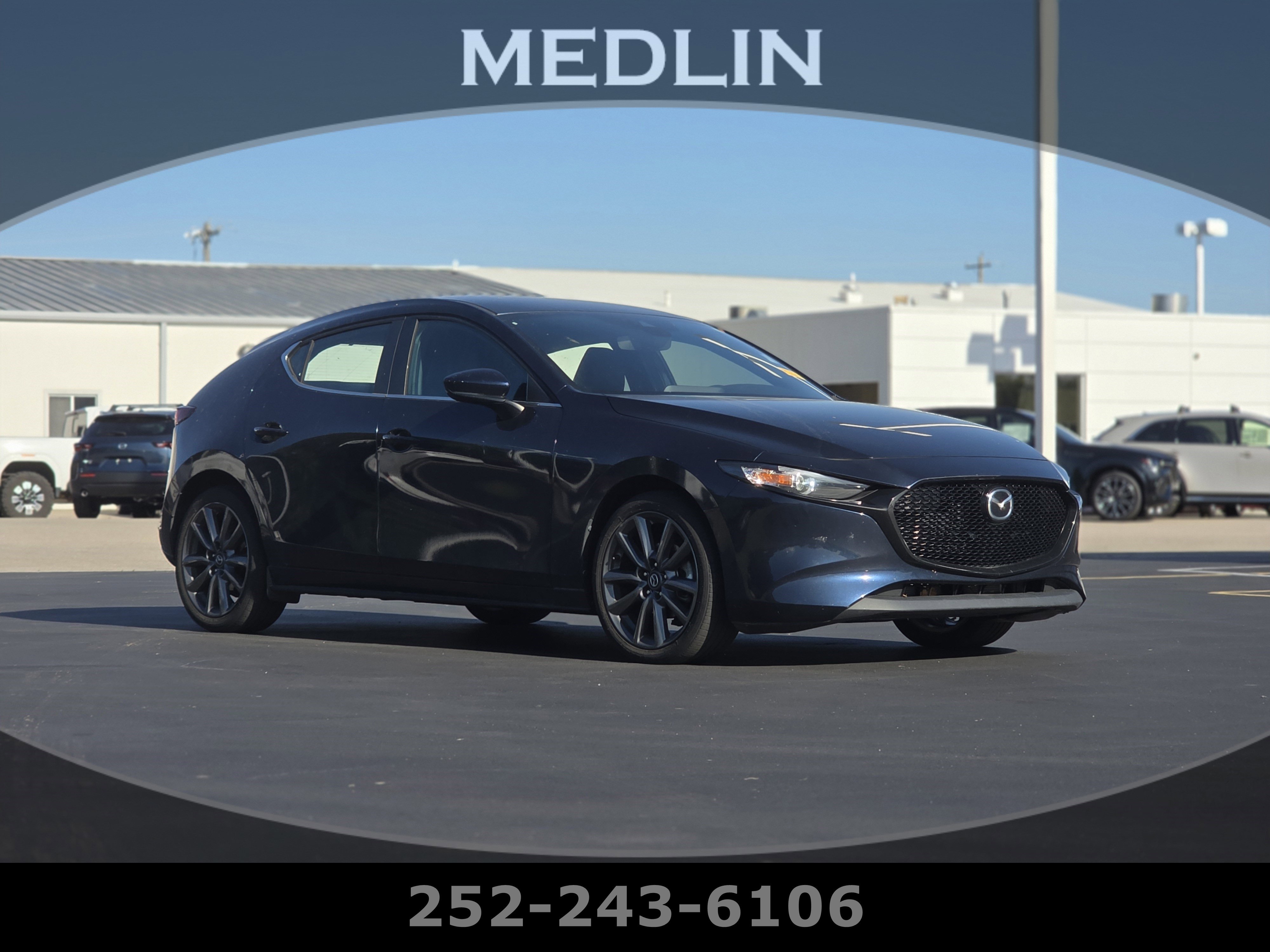 Used 2023 MAZDA MAZDA3 s image 1